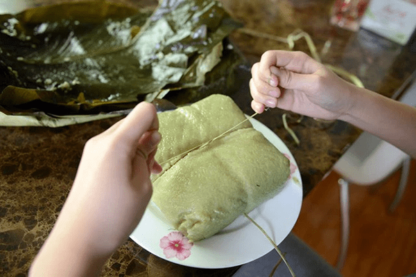 cách cắt bánh chưng